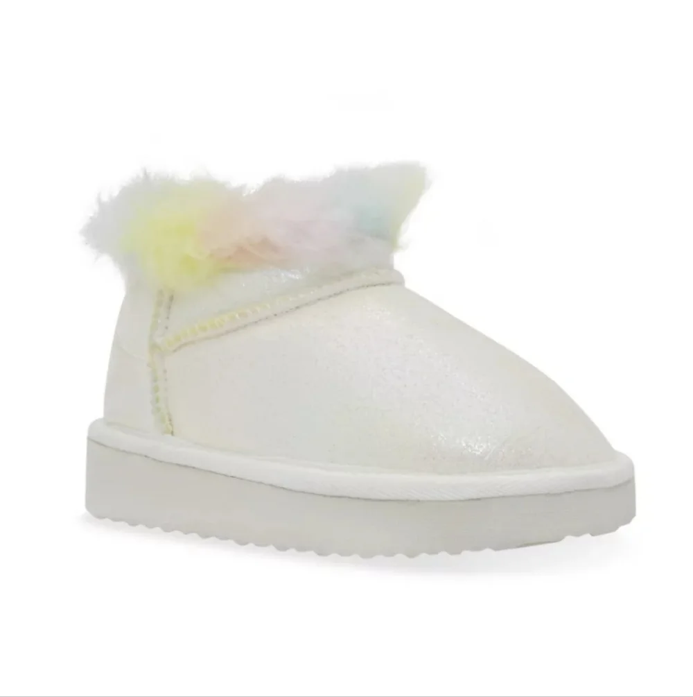 Irredescent Shiny Fuzzy Boots NWT